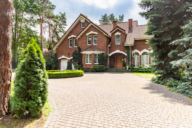 Best Interlocking Driveway Pavers  in Topeka, KS